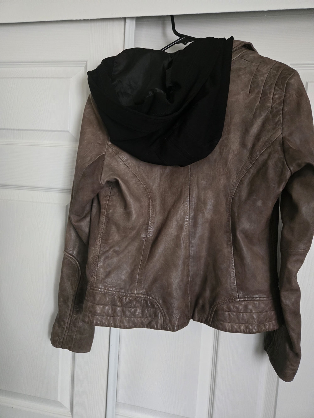 DOMA Women's Brown Leather Zip Jacket - Picture 4 of 11